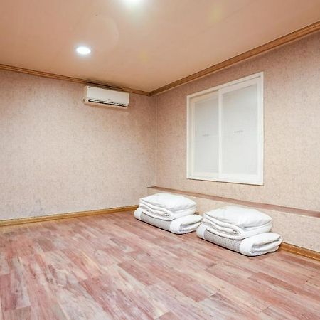 K Motel Daeyeon Пусан Экстерьер фото
