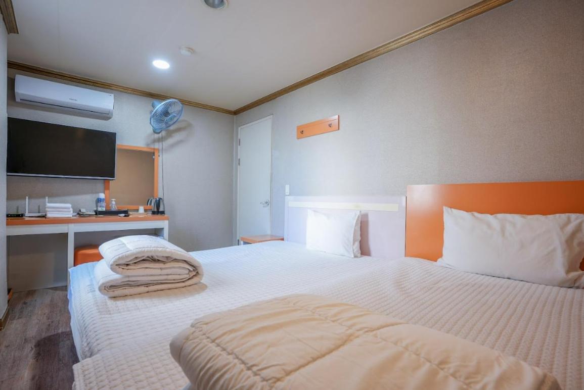 K Motel Daeyeon Пусан Экстерьер фото